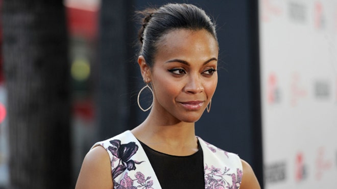 Zoe Saldana Splits from Fiance.JPG